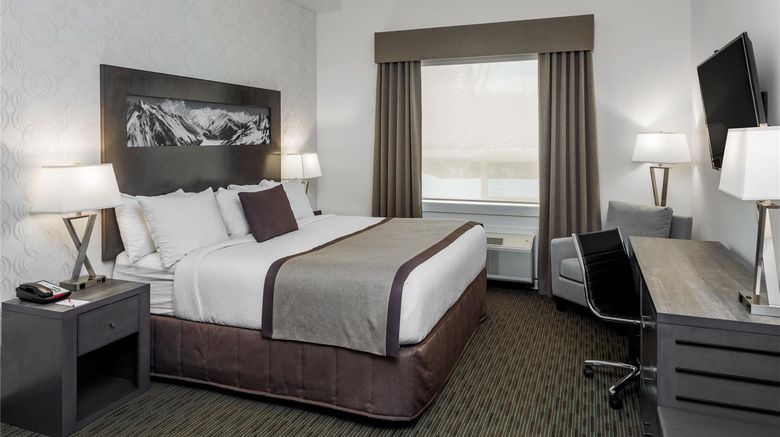 <b>Ramada Revelstoke Room</b>. Images powered by <a href="https://iceportal.shijigroup.com/" title="IcePortal" target="_blank">IcePortal</a>.