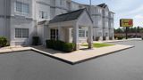 Super 8 Harbison/Parkridge Hospital Exterior