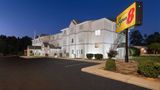 Super 8 Harbison/Parkridge Hospital Exterior