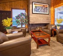 Travelodge Hawthorne Lobby