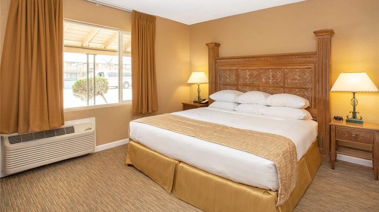 <b>Travelodge Hawthorne Suite</b>. Images powered by <a href="https://iceportal.shijigroup.com/" title="IcePortal" target="_blank">IcePortal</a>.
