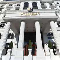 Wellborn Luxury Hotel