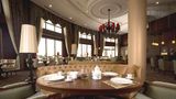 Wellborn Luxury Hotel Lobby