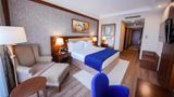 Wellborn Luxury Hotel Room