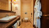Wellborn Luxury Hotel Room