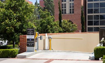 UCLA Meyer & Renee Luskin Conference Ctr