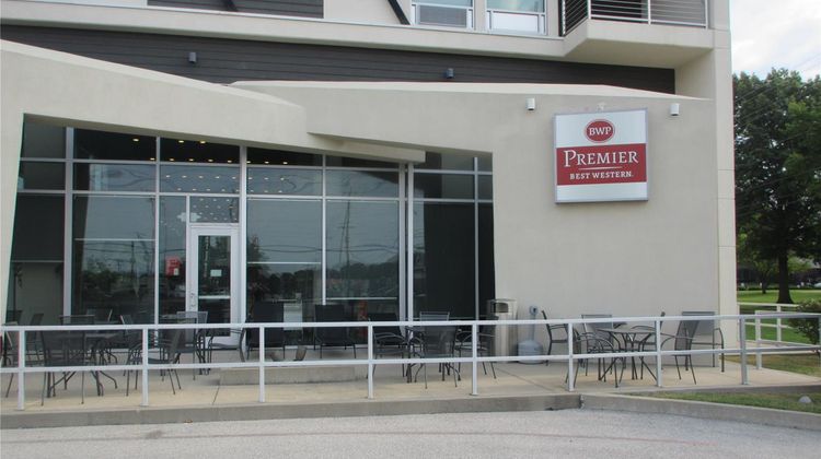 Vib Best Western Springfield Exterior