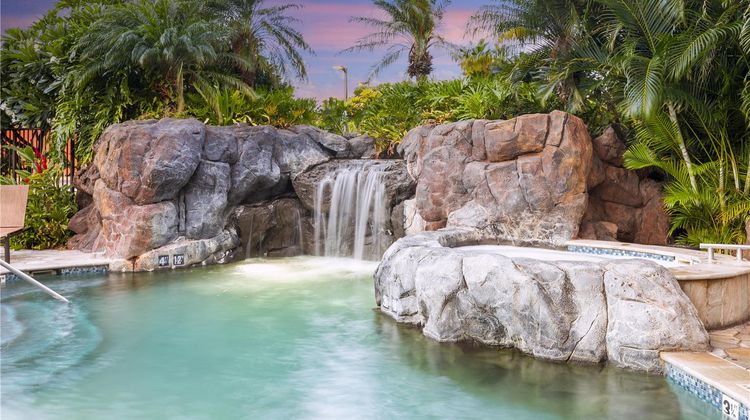 Embassy Suites by Hilton Oahu Kapolei Pool