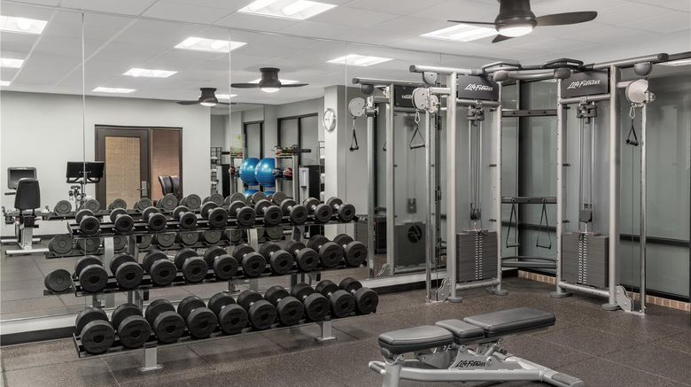 <b>DoubleTree by Hilton McLean Tysons Health</b>. Images powered by <a href="https://iceportal.shijigroup.com/" title="IcePortal" target="_blank">IcePortal</a>.