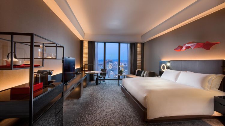 Conrad Osaka Room