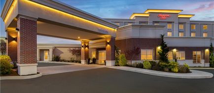 Hampton Inn Pawtucket Exterior