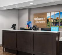 Hampton Inn Pawtucket Lobby