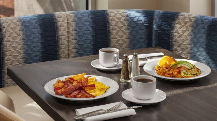 Hilton Garden Inn Santa Barbara/Goleta Restaurant