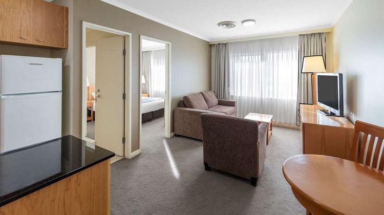 Nesuto Canberra Apartment Hotel Suite