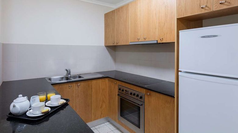 <b>Nesuto Canberra Apartment Hotel Suite</b>. Images powered by <a href="https://iceportal.shijigroup.com/" title="IcePortal" target="_blank">IcePortal</a>.
