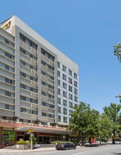 Nesuto Canberra Apartment Hotel