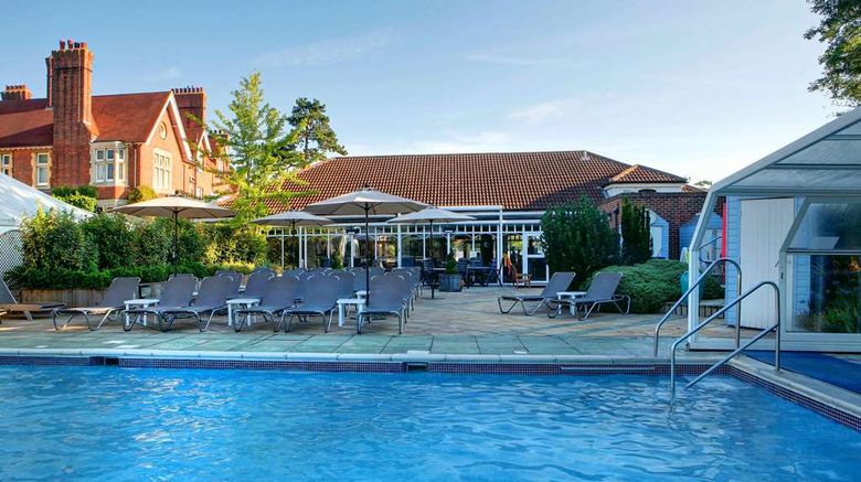 <b>Pontlands Park Country Hotel Pool</b>. Images powered by <a href="https://iceportal.shijigroup.com/" title="IcePortal" target="_blank">IcePortal</a>.