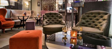 Hotel Harvey Lobby