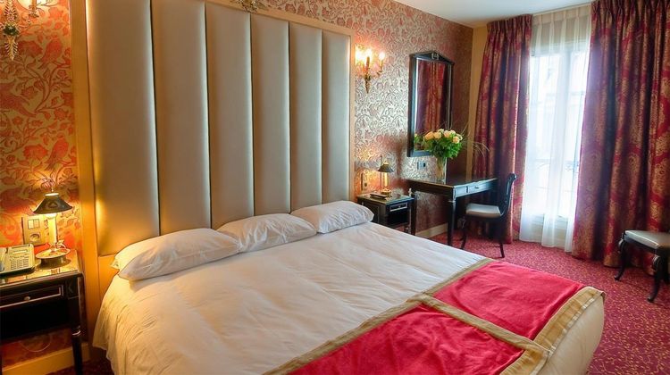 Hotel Empereur Room