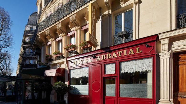<b>Abbatial Saint Germain Exterior</b>. Images powered by <a href="https://iceportal.shijigroup.com/" title="IcePortal" target="_blank">IcePortal</a>.