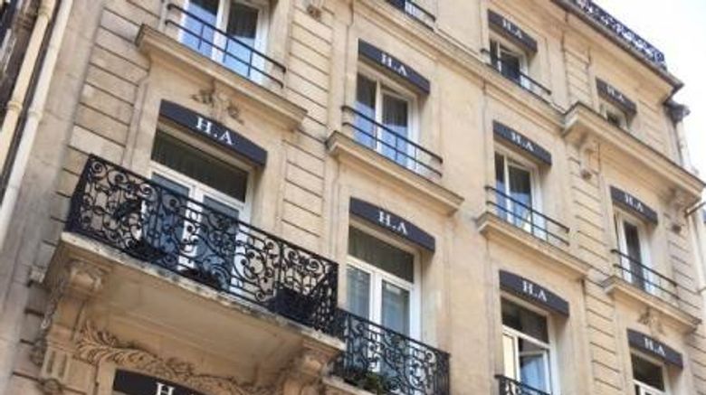 <b>Alison Hotel Exterior</b>. Images powered by <a href="https://iceportal.shijigroup.com/" title="IcePortal" target="_blank">IcePortal</a>.