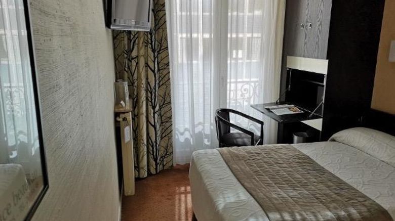 <b>Alison Hotel Room</b>. Images powered by <a href="https://iceportal.shijigroup.com/" title="IcePortal" target="_blank">IcePortal</a>.