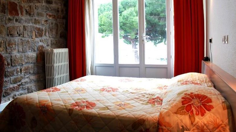 <b>Hotel Le Richiardi Room</b>. Images powered by <a href="https://iceportal.shijigroup.com/" title="IcePortal" target="_blank">IcePortal</a>.