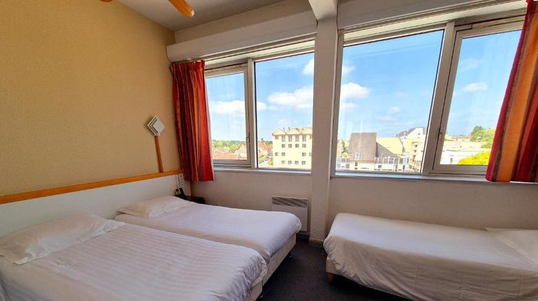 <b>Arche Hotel Room</b>. Images powered by <a href="https://iceportal.shijigroup.com/" title="IcePortal" target="_blank">IcePortal</a>.