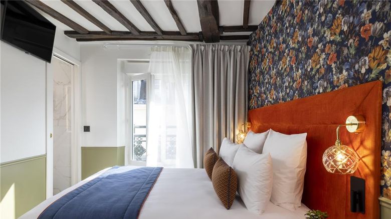 <b>Louis II St Germain Hotel Room</b>. Images powered by <a href="https://iceportal.shijigroup.com/" title="IcePortal" target="_blank">IcePortal</a>.