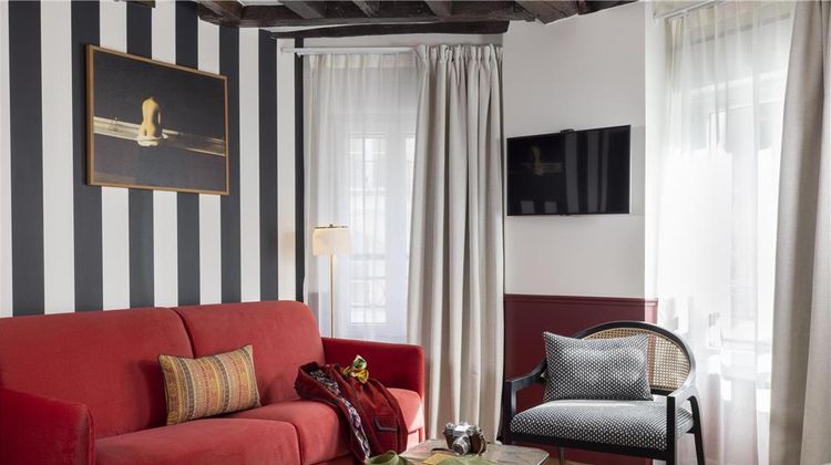 Louis II St Germain Hotel Room