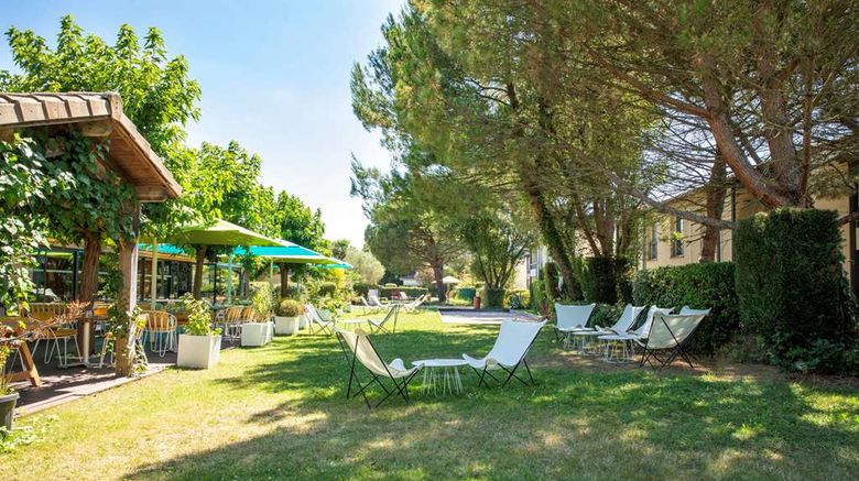 <b>Les Pins Galants Exterior</b>. Images powered by <a href="https://iceportal.shijigroup.com/" title="IcePortal" target="_blank">IcePortal</a>.