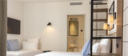 MODERNISTE Hotel Room