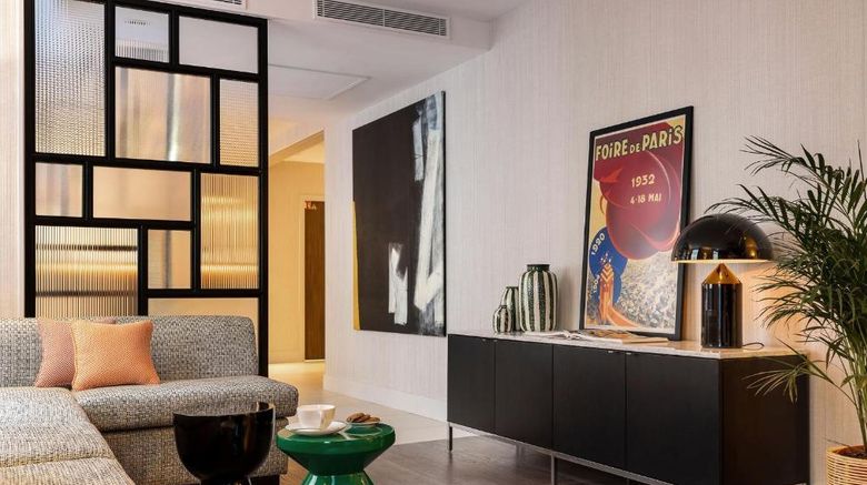 <b>MODERNISTE Hotel Restaurant</b>. Images powered by <a href="https://iceportal.shijigroup.com/" title="IcePortal" target="_blank">IcePortal</a>.