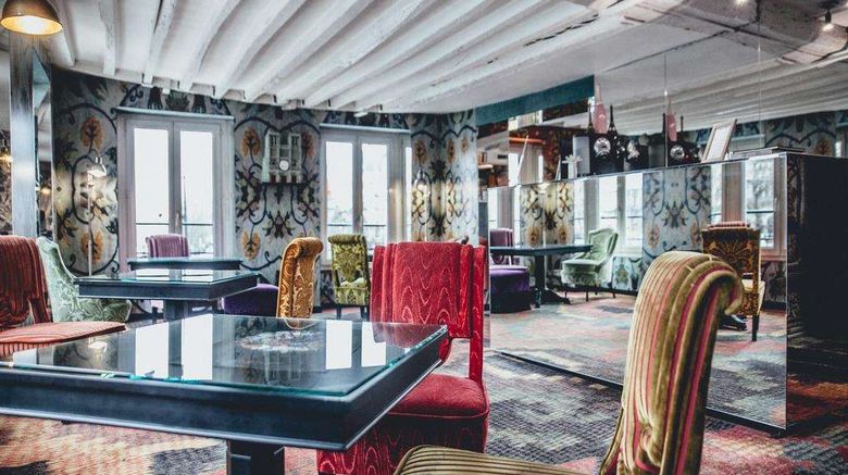 <b>Hotel Le Notre Dame Saint-Michel Meeting</b>. Images powered by <a href="https://iceportal.shijigroup.com/" title="IcePortal" target="_blank">IcePortal</a>.