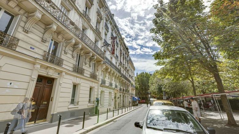 <b>Hotel du Square d'Anvers Exterior</b>. Images powered by <a href="https://iceportal.shijigroup.com/" title="IcePortal" target="_blank">IcePortal</a>.