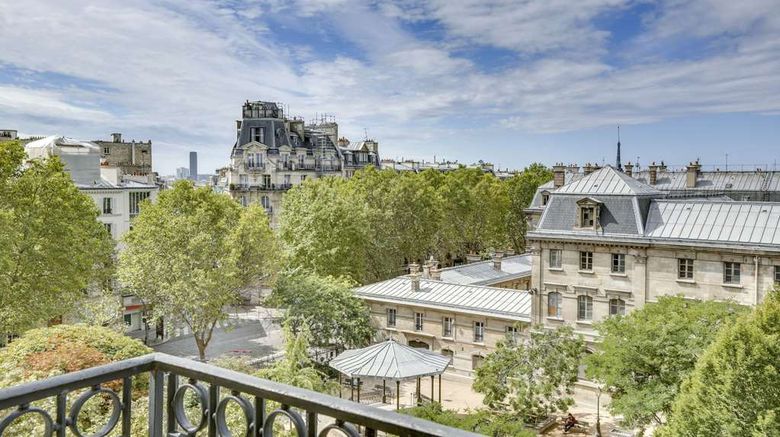 <b>Hotel du Square d'Anvers Exterior</b>. Images powered by <a href="https://iceportal.shijigroup.com/" title="IcePortal" target="_blank">IcePortal</a>.