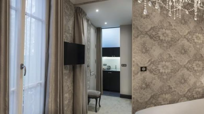 <b>Hotel Villa Glamour Tour Eiffel Room</b>. Images powered by <a href="https://iceportal.shijigroup.com/" title="IcePortal" target="_blank">IcePortal</a>.