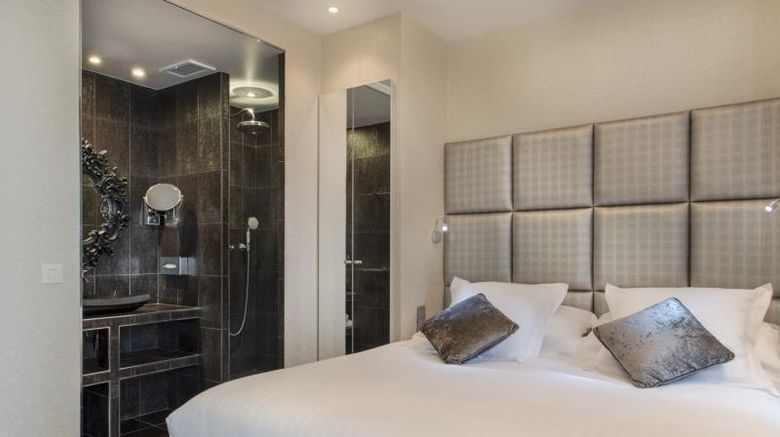 <b>Hotel Villa Glamour Tour Eiffel Room</b>. Images powered by <a href="https://iceportal.shijigroup.com/" title="IcePortal" target="_blank">IcePortal</a>.