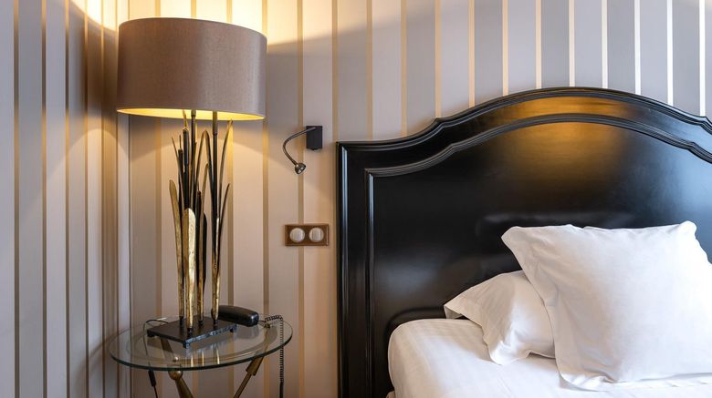 <b>Hotel Villa Glamour Tour Eiffel Room</b>. Images powered by <a href="https://iceportal.shijigroup.com/" title="IcePortal" target="_blank">IcePortal</a>.