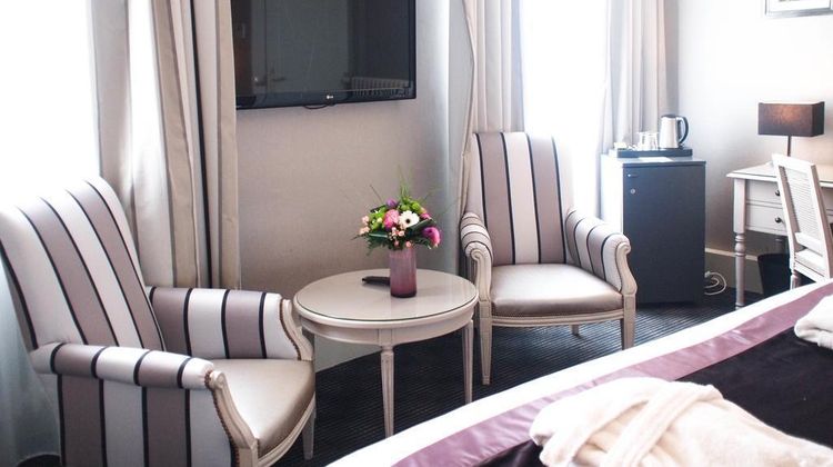 Hotel Concorde Le Mans Room