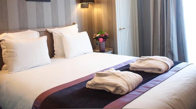 <b>Hotel Concorde Le Mans Room</b>. Images powered by <a href="https://iceportal.shijigroup.com/" title="IcePortal" target="_blank">IcePortal</a>.
