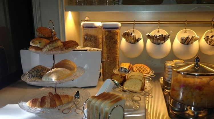 Le Dauphin Hotel Restaurant