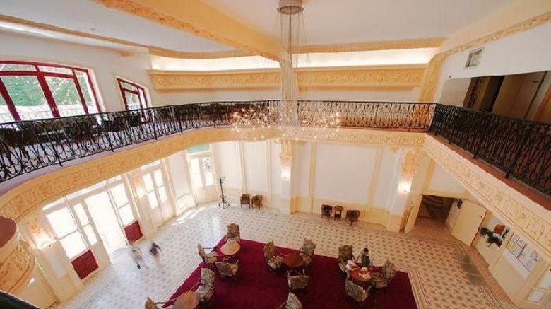 <b>Appart Hotel Le Splendid Ballroom</b>. Images powered by <a href="https://iceportal.shijigroup.com/" title="IcePortal" target="_blank">IcePortal</a>.