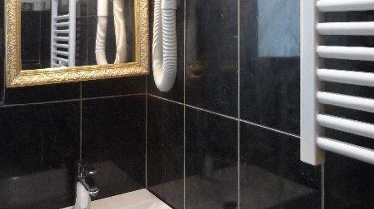 Prince Monceau Room