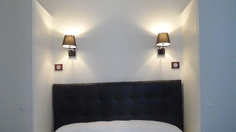 Prince Monceau Room