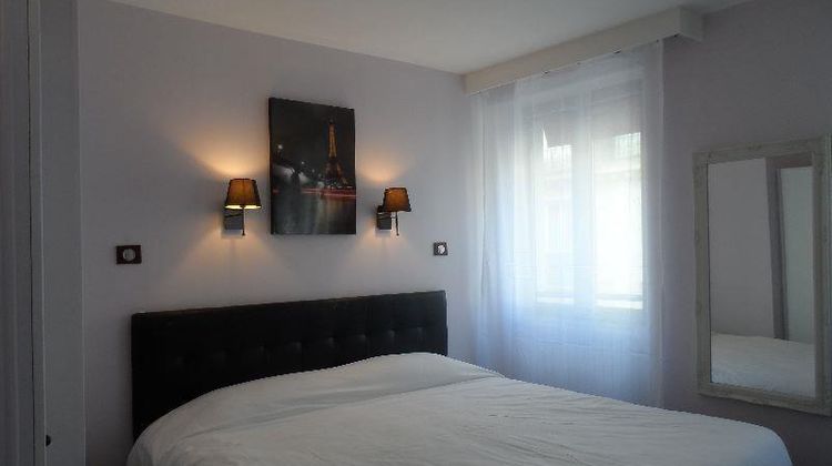Prince Monceau Room
