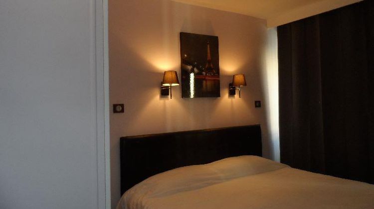 Prince Monceau Room