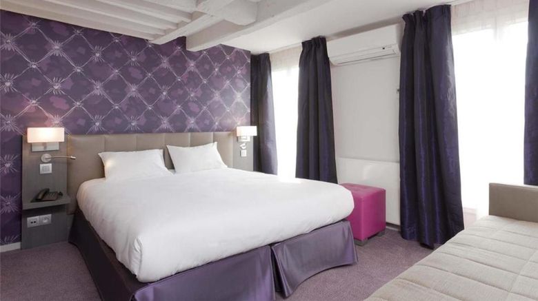 <b>Hotel Massena Room</b>. Images powered by <a href="https://iceportal.shijigroup.com/" title="IcePortal" target="_blank">IcePortal</a>.
