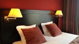 Diana Hotel Room