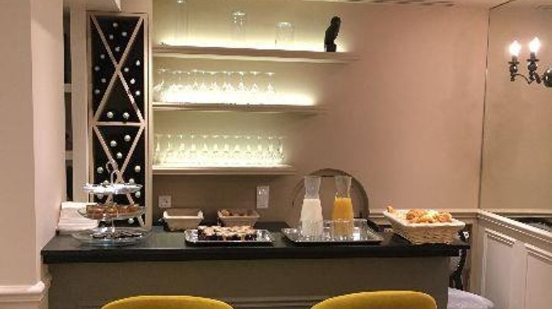 <b>Residence St Christophe Restaurant</b>. Images powered by <a href="https://iceportal.shijigroup.com/" title="IcePortal" target="_blank">IcePortal</a>.
